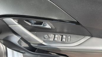 Peugeot 208 1.2 GT Premium e-DSC6 Euro 6 (s/s) 5dr