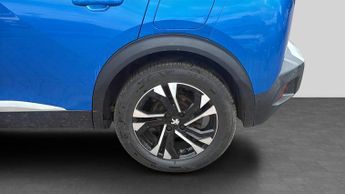Peugeot 2008 50kWh Allure Premium Auto 5dr