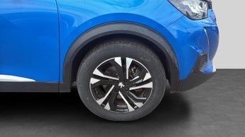 Peugeot 2008 50kWh Allure Premium Auto 5dr