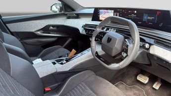 Peugeot 3008 73kWh GT Auto 5dr