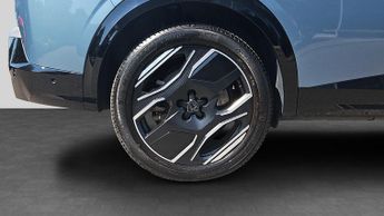 Peugeot 5008 73kWh GT SUV 5dr Electric Auto (210 ps)