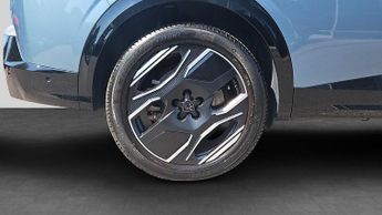 Peugeot 5008 73kWh GT SUV 5dr Electric Auto (210 ps)
