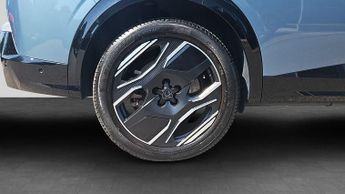 Peugeot 5008 73kWh GT SUV 5dr Electric Auto (210 ps)