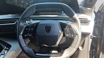 Peugeot 5008 73kWh GT SUV 5dr Electric Auto (210 ps)