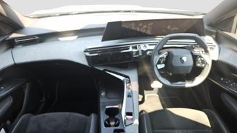Peugeot 5008 73kWh GT SUV 5dr Electric Auto (210 ps)