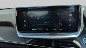 Peugeot 2008 54kWh Active SUV 5dr Electric Auto (11kW Charger) (156 ps)