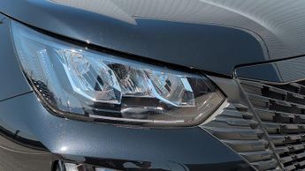 Peugeot 2008 54kWh Active SUV 5dr Electric Auto (11kW Charger) (156 ps)