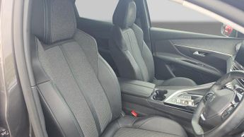 Peugeot 3008 SUV 1.6 13.2kWh Allure Premium SUV 5dr Petrol Plug-in Hybrid e-EAT 4