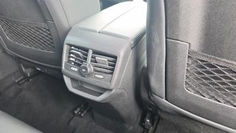 Peugeot 3008 SUV 1.6 13.2kWh Allure Premium SUV 5dr Petrol Plug-in Hybrid e-EAT 4