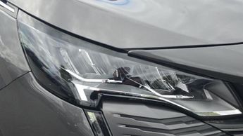 Peugeot 3008 SUV 1.6 13.2kWh Allure Premium SUV 5dr Petrol Plug-in Hybrid e-EAT 4