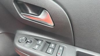 Vauxhall Corsa Electric 50kWh SRi Premium Hatchback 5dr Electric Auto (136 ps)