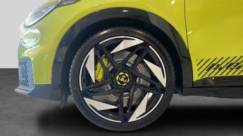Abarth 600E 54kWh Competizione SUV 5dr Electric Auto (280 ps)
