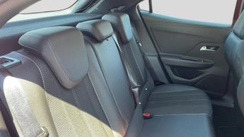Vauxhall Mokka Electric 50kWh Elite Premium SUV 5dr Electric Auto (136 ps)