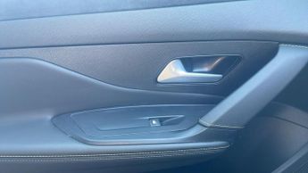Peugeot 308 1.2 GT Hatchback 5dr Petrol Hybrid e-DSC6 Euro 6 (s/s) (136 ps)
