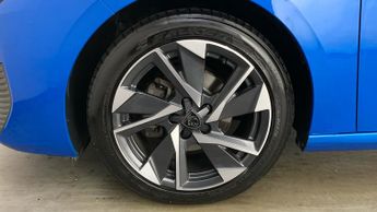 Peugeot 308 1.2 PureTech Allure Premium Hatchback 5dr Petrol EAT Euro 6 (s/s