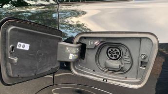 Vauxhall Grandland Electric 73kWh Ultimate SUV 5dr Electric Auto (213 ps)