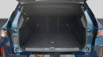 Vauxhall Grandland Electric 73kWh Ultimate SUV 5dr Electric Auto (213 ps)