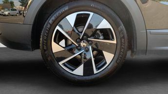 Vauxhall Grandland 1.2 Ultimate SUV 5dr Petrol Hybrid e-DCT Euro 6 (s/s) (136 ps)