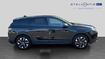 Vauxhall Grandland 1.2 Ultimate SUV 5dr Petrol Hybrid e-DCT Euro 6 (s/s) (136 ps)