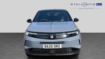 Vauxhall Grandland 1.2 GS SUV 5dr Petrol Hybrid e-DCT Euro 6 (s/s) (145 ps)