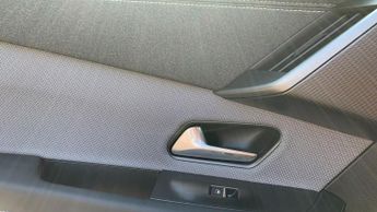Vauxhall Grandland 1.2 GS SUV 5dr Petrol Hybrid e-DCT Euro 6 (s/s) (145 ps)