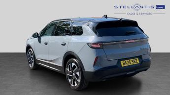 Vauxhall Grandland 1.2 GS SUV 5dr Petrol Hybrid e-DCT Euro 6 (s/s) (145 ps)