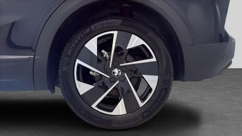 Vauxhall Grandland 1.2 Ultimate SUV 5dr Petrol Hybrid e-DCT Euro 6 (s/s) (136 ps)