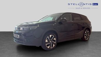 Vauxhall Grandland 1.2 Ultimate SUV 5dr Petrol Hybrid e-DCT Euro 6 (s/s) (136 ps)