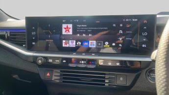 Vauxhall Grandland 1.2 Ultimate SUV 5dr Petrol Hybrid e-DCT Euro 6 (s/s) (145 ps)