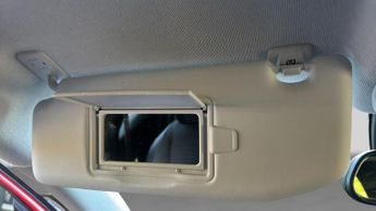 Peugeot 208 1.2 PureTech Allure Premium + EAT Euro 6 (s/s) 5dr