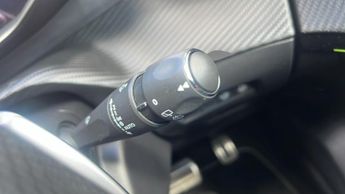 Peugeot 208 1.2 PureTech GT EAT Euro 6 (s/s) 5dr