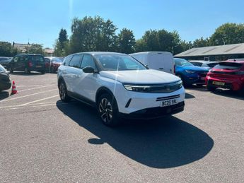 Vauxhall Grandland 1.2 Ultimate SUV 5dr Petrol Hybrid e-DCT Euro 6 (s/s) (145 ps)