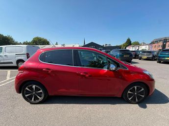 Peugeot 208 1.2 PureTech Tech Edition Hatchback 5dr Petrol EAT Euro 6 (s/s) 