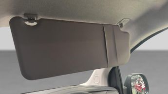 Vauxhall Vivaro Electric 3100 75kWh Dynamic Panel Van 6dr Electric Auto L2 H1 (7.4kW Char