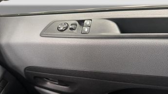 Vauxhall Vivaro Electric 3100 75kWh Dynamic Panel Van 6dr Electric Auto L2 H1 (7.4kW Char