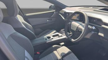 Vauxhall Grandland 1.2 Ultimate SUV 5dr Petrol Hybrid e-DCT Euro 6 (s/s) (136 ps)
