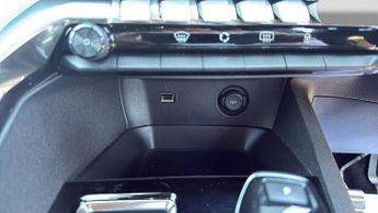 Peugeot 3008 SUV 1.5 BlueHDi GT SUV 5dr Diesel EAT Euro 6 (s/s) (130 ps)