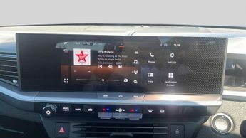 Vauxhall Grandland 1.2 Design SUV 5dr Petrol Hybrid e-DCT Euro 6 (s/s) (145 ps)