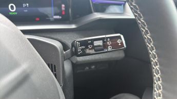 Vauxhall Grandland Electric 73kWh Ultimate SUV 5dr Electric Auto (213 ps)