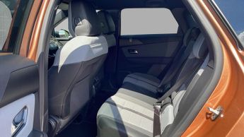 Vauxhall Grandland Electric 73kWh GS SUV 5dr Electric Auto (213 ps)