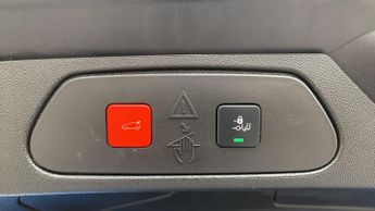 Vauxhall Grandland 1.6 13.2kWh Ultimate Auto Euro 6 (s/s) 5dr