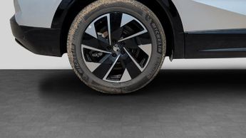 Vauxhall Grandland Electric 73kWh GS SUV 5dr Electric Auto (213 ps)