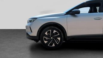 Vauxhall Grandland Electric 73kWh GS SUV 5dr Electric Auto (213 ps)