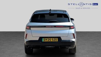 Vauxhall Grandland Electric 73kWh GS SUV 5dr Electric Auto (213 ps)