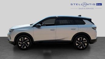 Vauxhall Grandland Electric 73kWh GS SUV 5dr Electric Auto (213 ps)