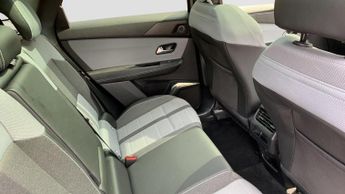 Vauxhall Grandland Electric 73kWh Ultimate SUV 5dr Electric Auto (213 ps)