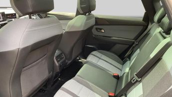 Vauxhall Grandland Electric 73kWh Ultimate SUV 5dr Electric Auto (213 ps)