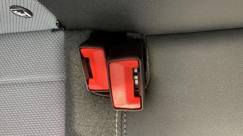 Vauxhall Grandland Electric 73kWh Ultimate SUV 5dr Electric Auto (213 ps)