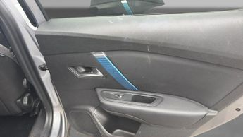 Citroen C4 50kWh Shine Auto 5dr