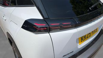 Peugeot 2008 1.2 Allure SUV 5dr Petrol Hybrid e-DSC6 Euro 6 (s/s) (136 ps)